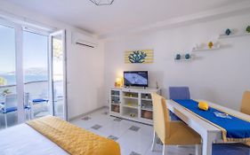 My Home Capri F